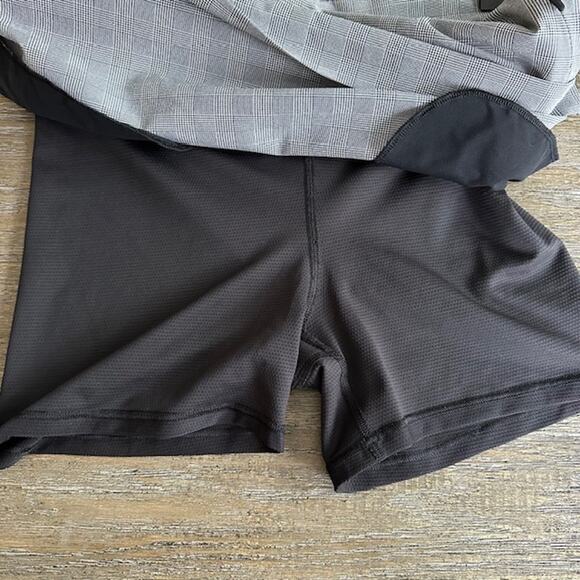 Athleta Plaid Soho Skort Size: 8 - Picture 8 of 10